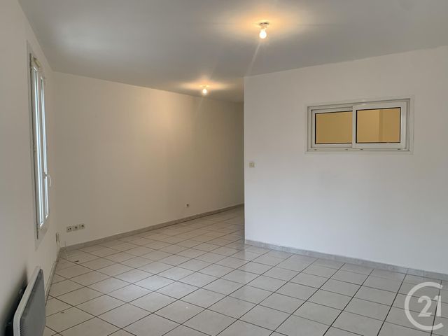 Appartement T2 à louer - 2 pièces - 64,17 m2 - Frontignan - 34 - LANGUEDOC-ROUSSILLON